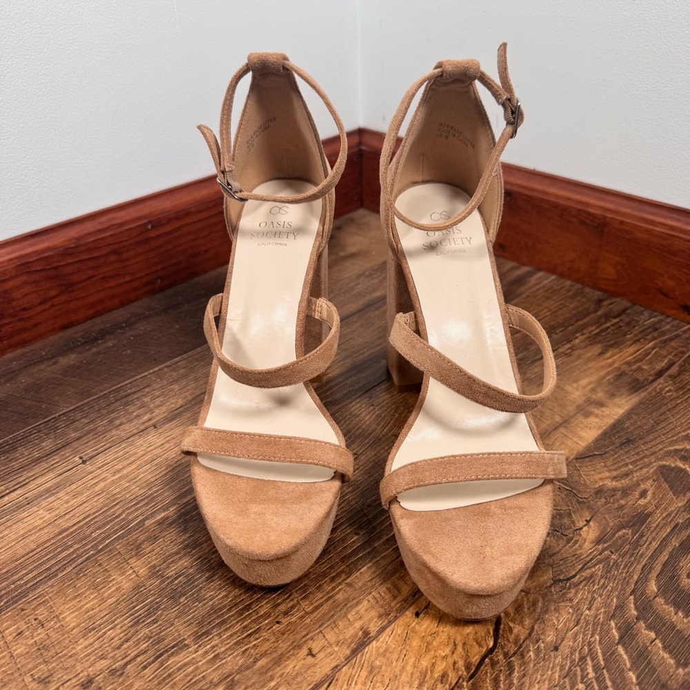 Oasis Tan Faux Suede Block Heels(9)